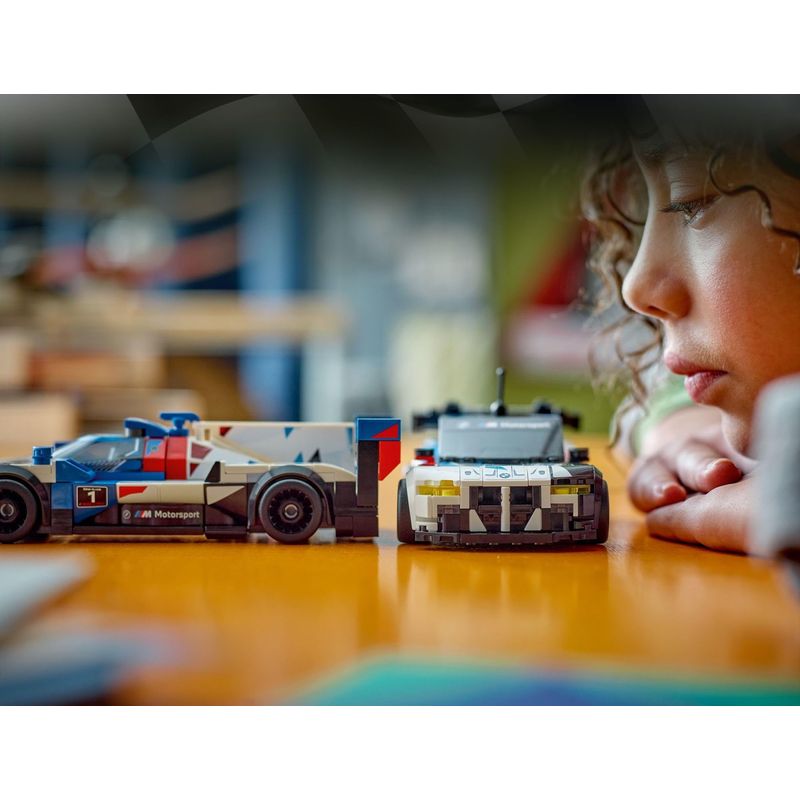 Lego-Speed-Champions-Carros-de-Corrida-BMW-M4-GT3-e-BMW-M-Hybrid-V8-676-pecas-673419389105-4