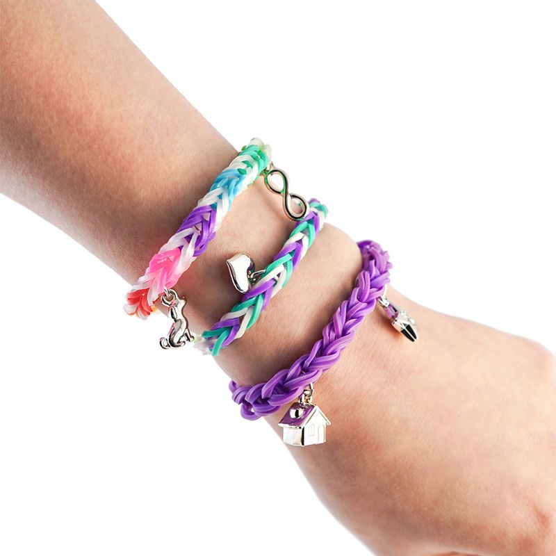 Fabrica-de-Pulseiras-Luluca-com-Pingentes-7896027558838-3